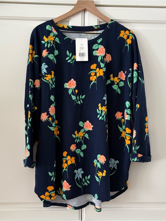 crown & ivy Tops - Crown & Ivy NWT XXL Navy Neon Floral Shirt